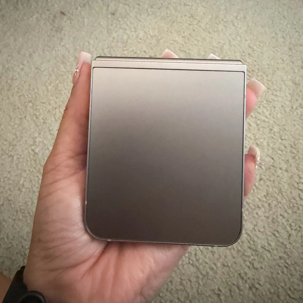 Samsung Gray Smartphone